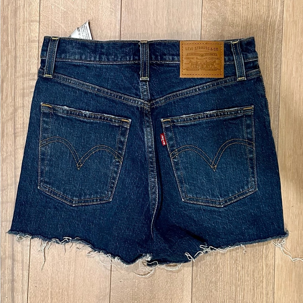 Levi’s ribcage shorts size 26 - Picture 5 of 5